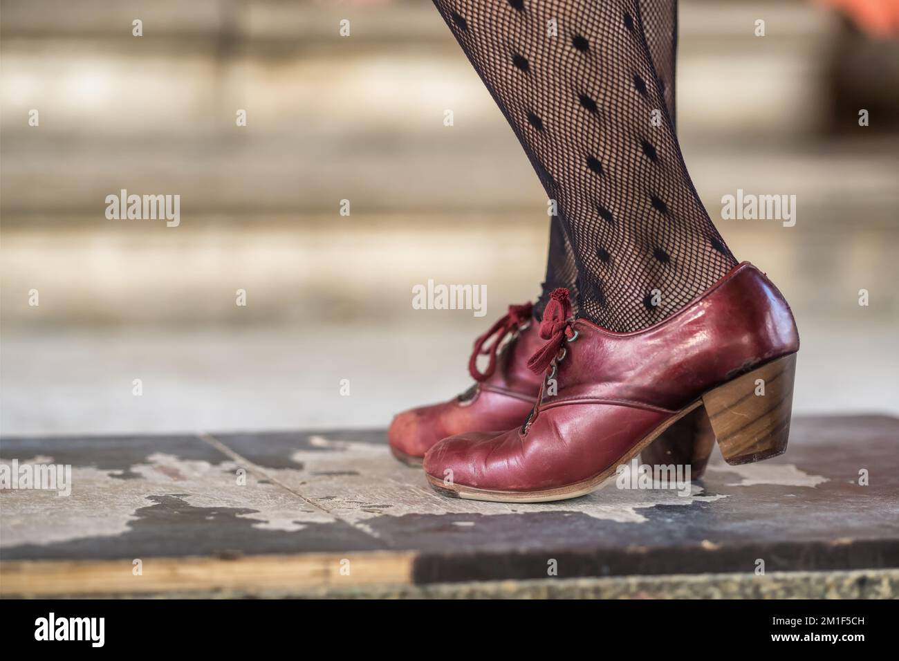 Ballerini di flamenco zampe in scarpe rosse primo piano, Andalusia, Spagna Foto Stock