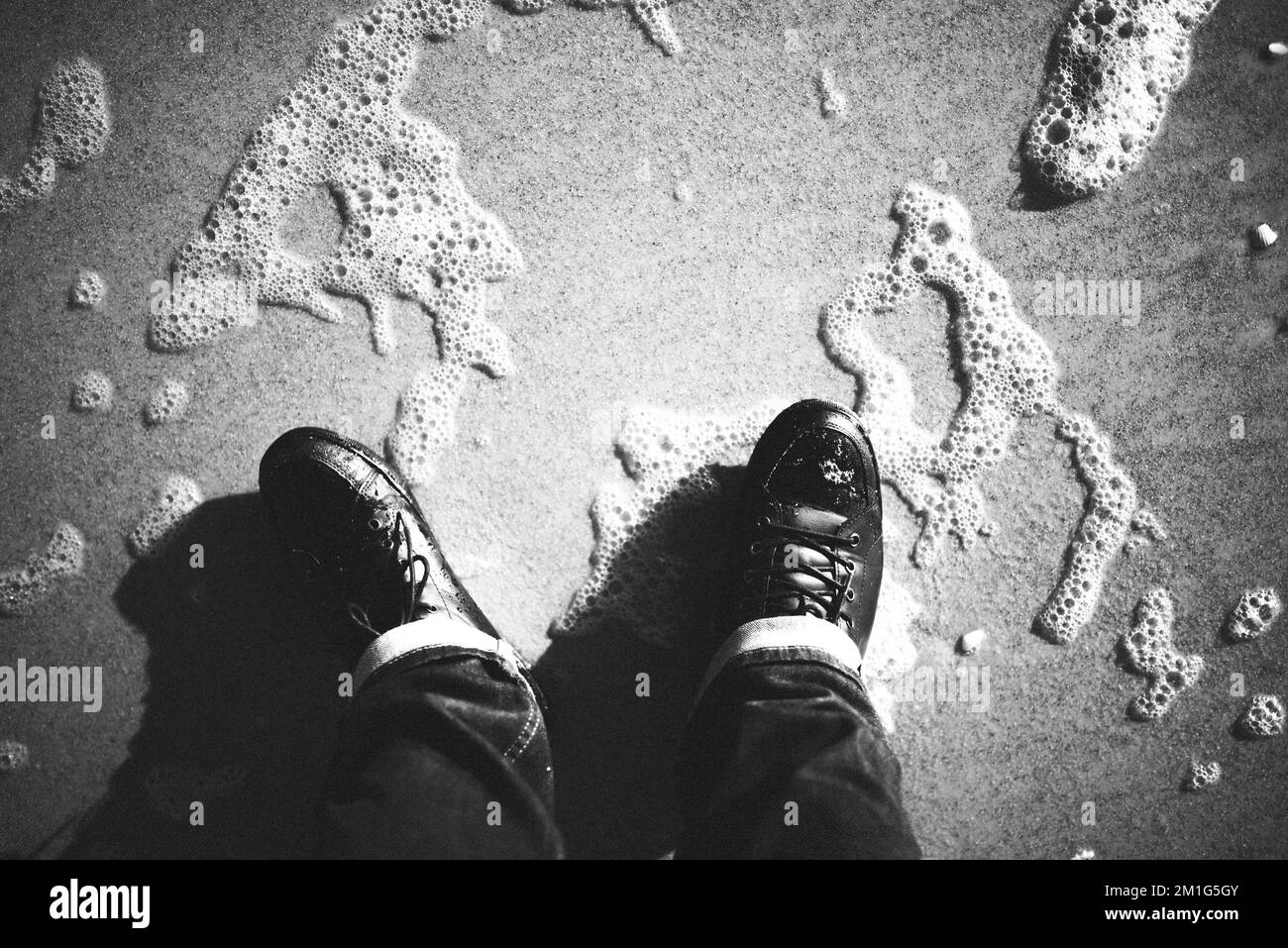 Passeggiata sulla Spiaggia Foto Stock