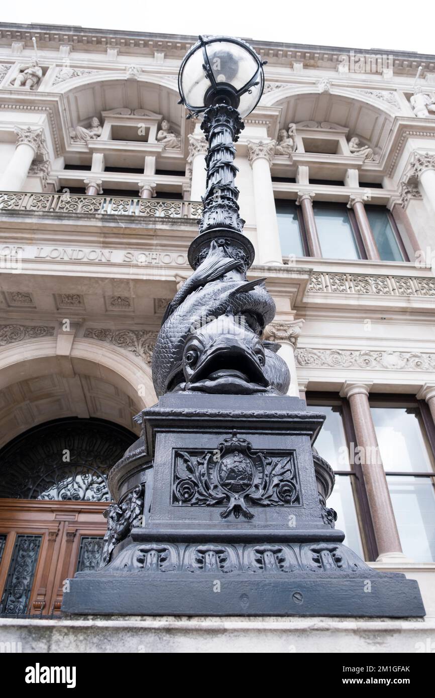 Lampada decorativa fuori Somerset House a Londra. Foto Stock