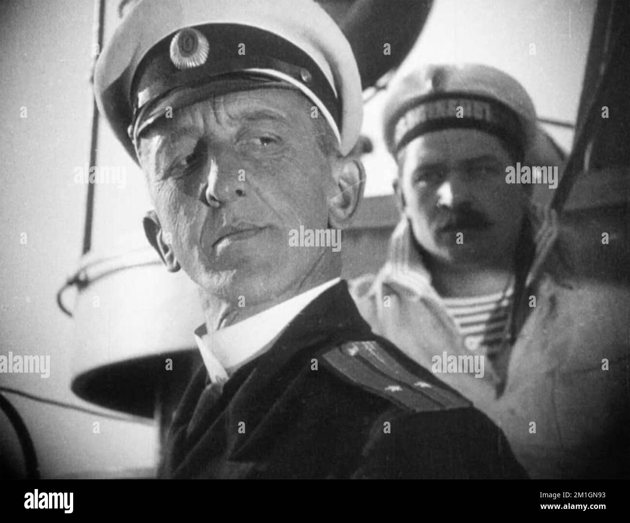 BATTLESHIP POTEMKIN 1925 film silente sovietico diretto da Sergei Eisenstein. Vladimir Barsky come comandante Golikov Foto Stock