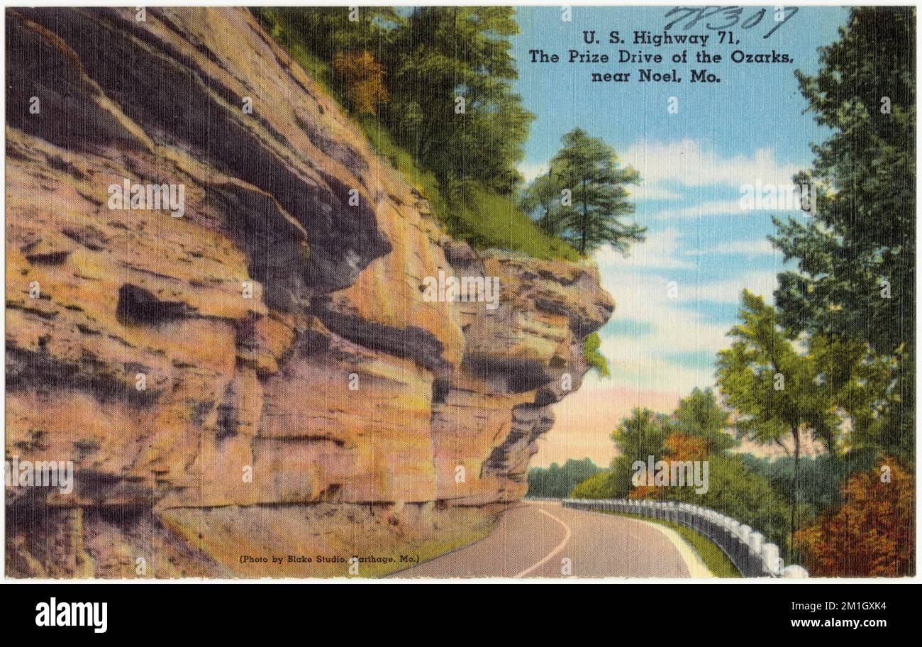 STATI UNITI Autostrada 71, The Prize Drive of the Ozarks, vicino a Noel, Lu. , Montagne, Tichnor Brothers Collection, cartoline degli Stati Uniti Foto Stock