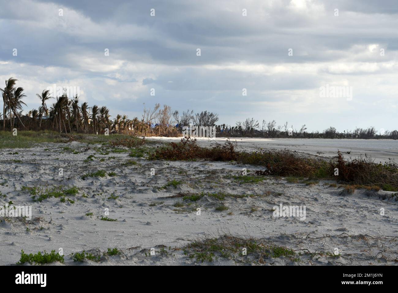 Captiva, FL, USA--29 ottobre 2022--le spiagge rimangono chiuse dopo l'uragano Ian. Jocelyn Augustino/FEMA Foto Stock