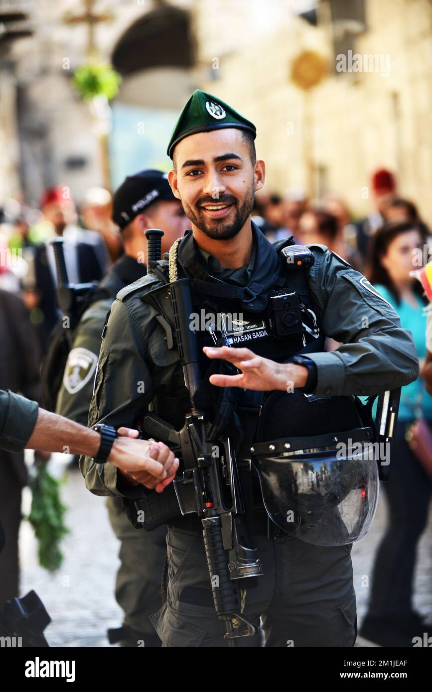Polizia di frontiera israeliana nella città vecchia di Gerusalemme. Foto Stock