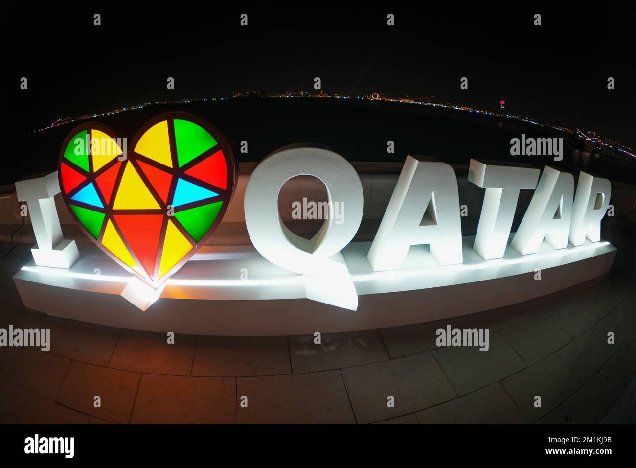 Edifici Corniche durante la Coppa del mondo FIFA Qatar 2022. Doha, Qatar. (Foto di Bagu Blanco / PRESSIN) Foto Stock