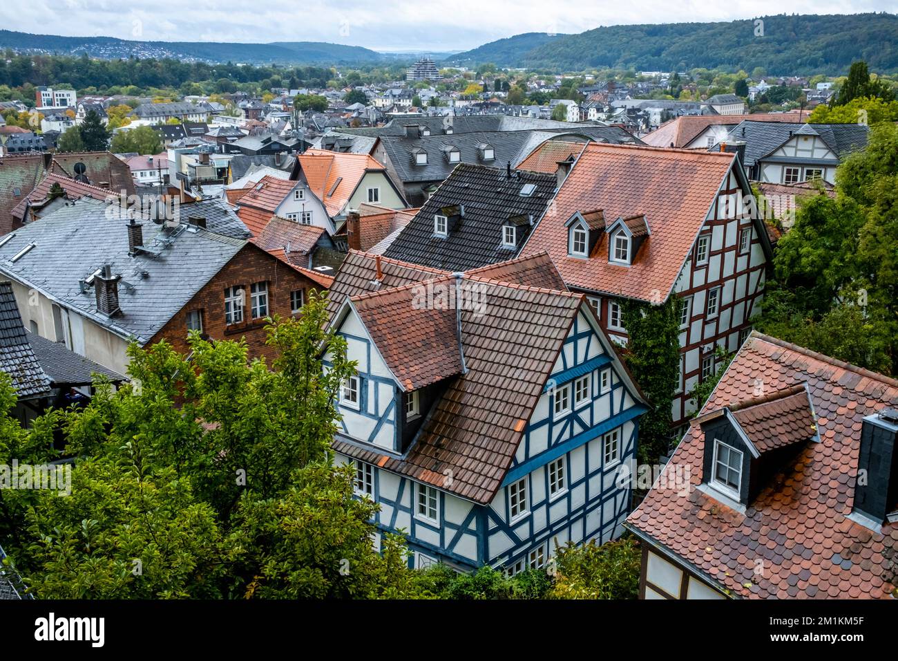 Case tradizionali nella città di Marburg, quartiere Marburg-Biedenkopf, Germania. Foto Stock