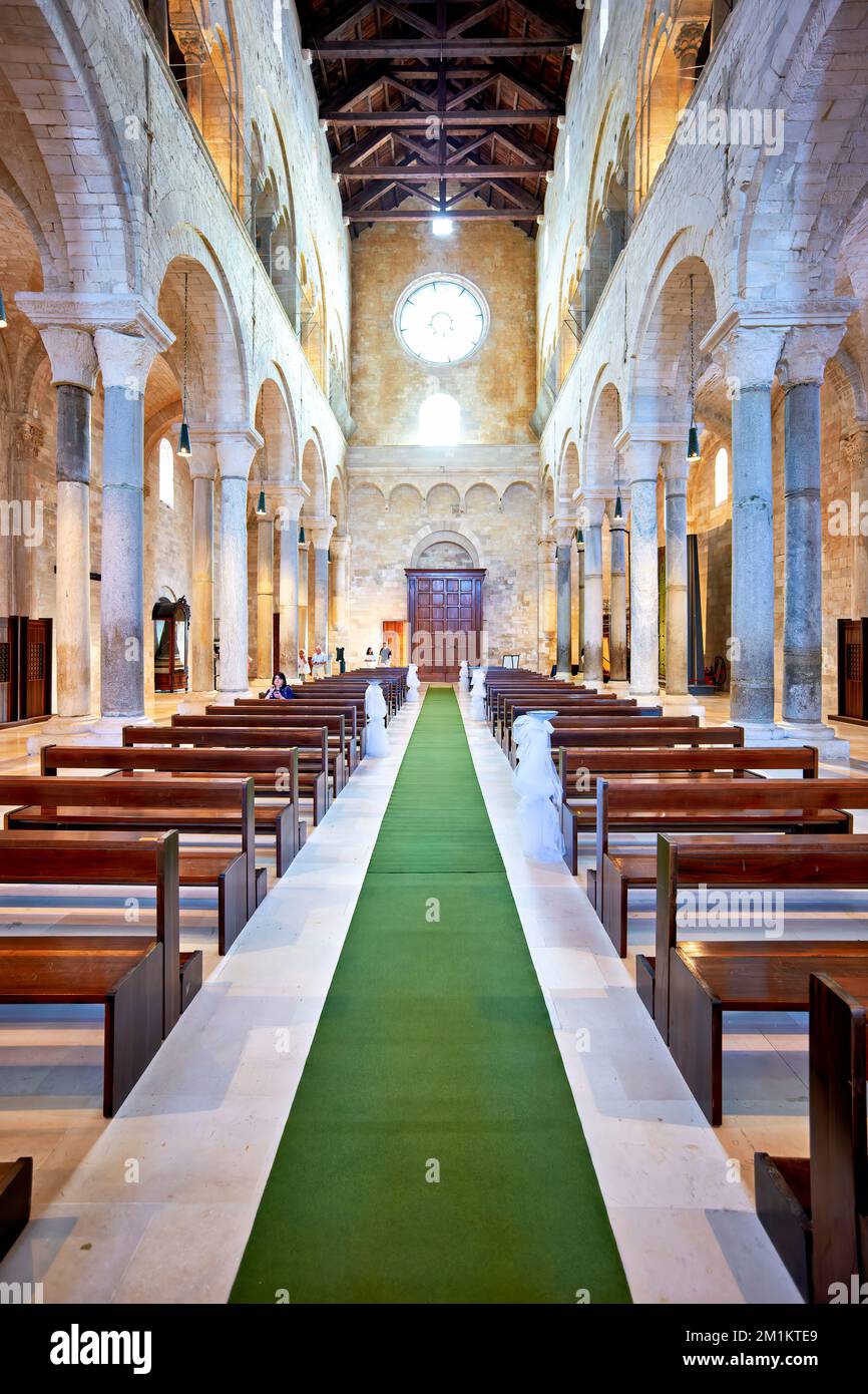 Puglia Puglia Italia. Trani. Basilica Cattedrale Beata Maria Vergine Assunta dedicata a San Nicola Foto Stock