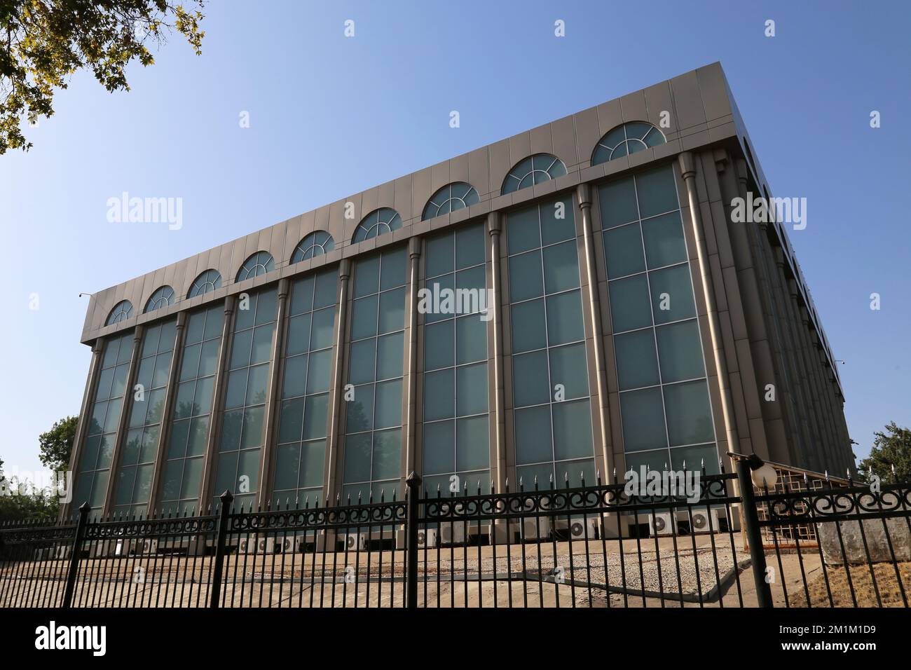 Museo delle Belle Arti di Stato, Amir Temur Avenue, Tashkent meridionale, Provincia di Tashkent, Uzbekistan, Asia centrale Foto Stock