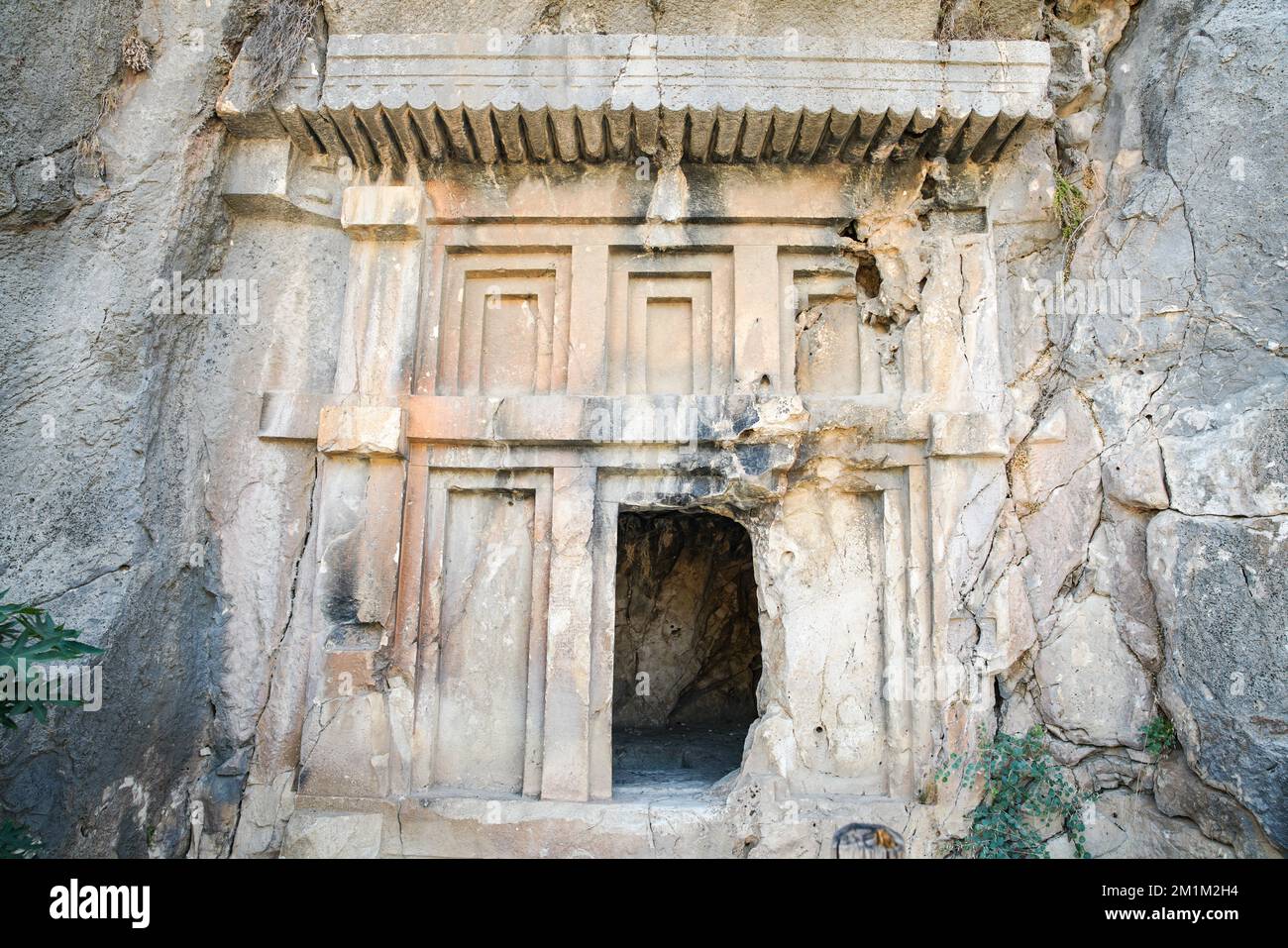 Tomba di roccia nella città antica di Myra in Demre, città di Antalya, Turkiye Foto Stock