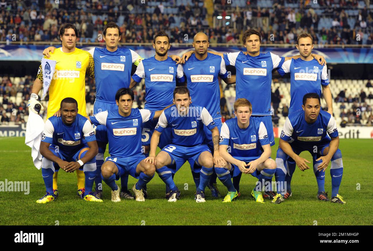 20111123 - VALENCIA, SPAGNA: La squadra di Genk è stata raffigurata prima della quinta partita della Champions League, nel gruppo e, tra Valencia e Genk, allo stadio Mestalla di Valencia, Spagna, mercoledì 23 novembre 2011. FOTO DI BELGA YORICK JANSENS Foto Stock