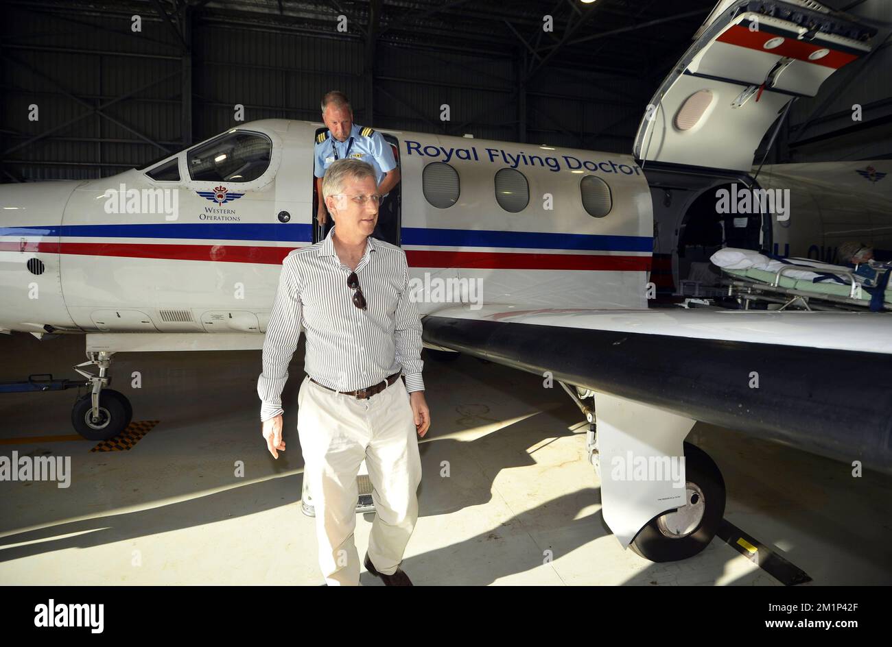 20121120 - PORT HEDLAND, AUSTRALIA: Il principe ereditario Philippe del Belgio ha raffigurato durante una visita ai servizi del Royal Flying Doctor il terzo giorno di una missione economica in Australia e Nuova Zelanda, martedì 20 novembre 2012. FOTO DI BELGA ERIC LALMAND Foto Stock