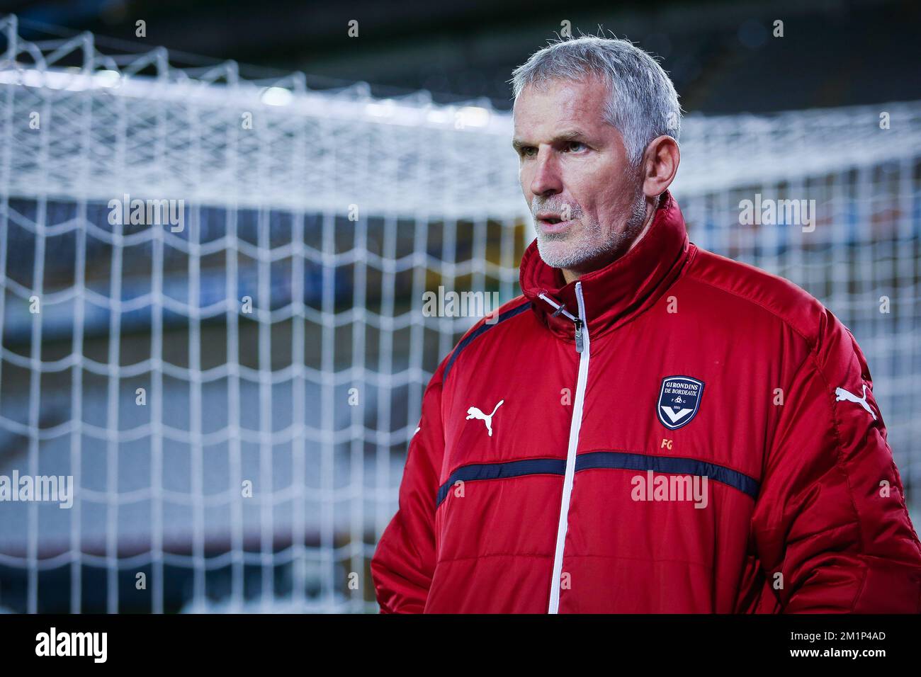 20121121 - BRUGGE, BELGIO: Il capo allenatore di Bordeaux Francis Gillot ha illustrato in una sessione di allenamento del Club francese Bordeaux, mercoledì 21 novembre 2012 a Brugge. Il Club Brugge giocherà una partita della quinta giornata nel Gruppo D nel torneo Europa League, contro Bordeaux, domani. FOTO DI BELGA BRUNO FAHY Foto Stock