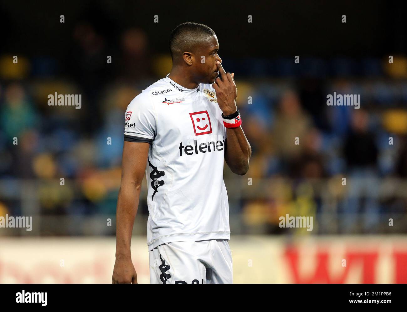 Mechelen's Sheldon Bateau nella foto durante la partita della Jupiler Pro League di Play-off 2 gruppo B, tra Waasland-Beveren e KV Mechelen, a Beveren-WAAS, sabato 06 aprile 2013, il giorno 2 del Play-off 2B del campionato di calcio belga. Foto Stock