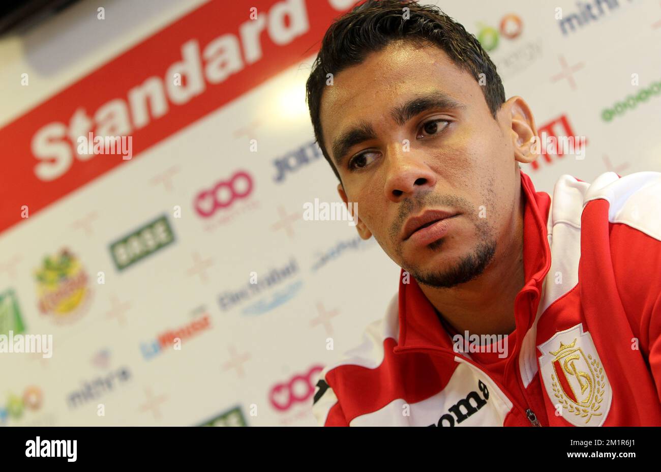 Igor de Camargo di Standard, foto durante una conferenza stampa della squadra belga di calcio di prima divisione Standard de Liege, giovedì 11 luglio 2013 a Liegi. Standard presenta l'ultima firma Igor de Camargo, che ha giocato per il club dal 2006 al 2010. Foto Stock