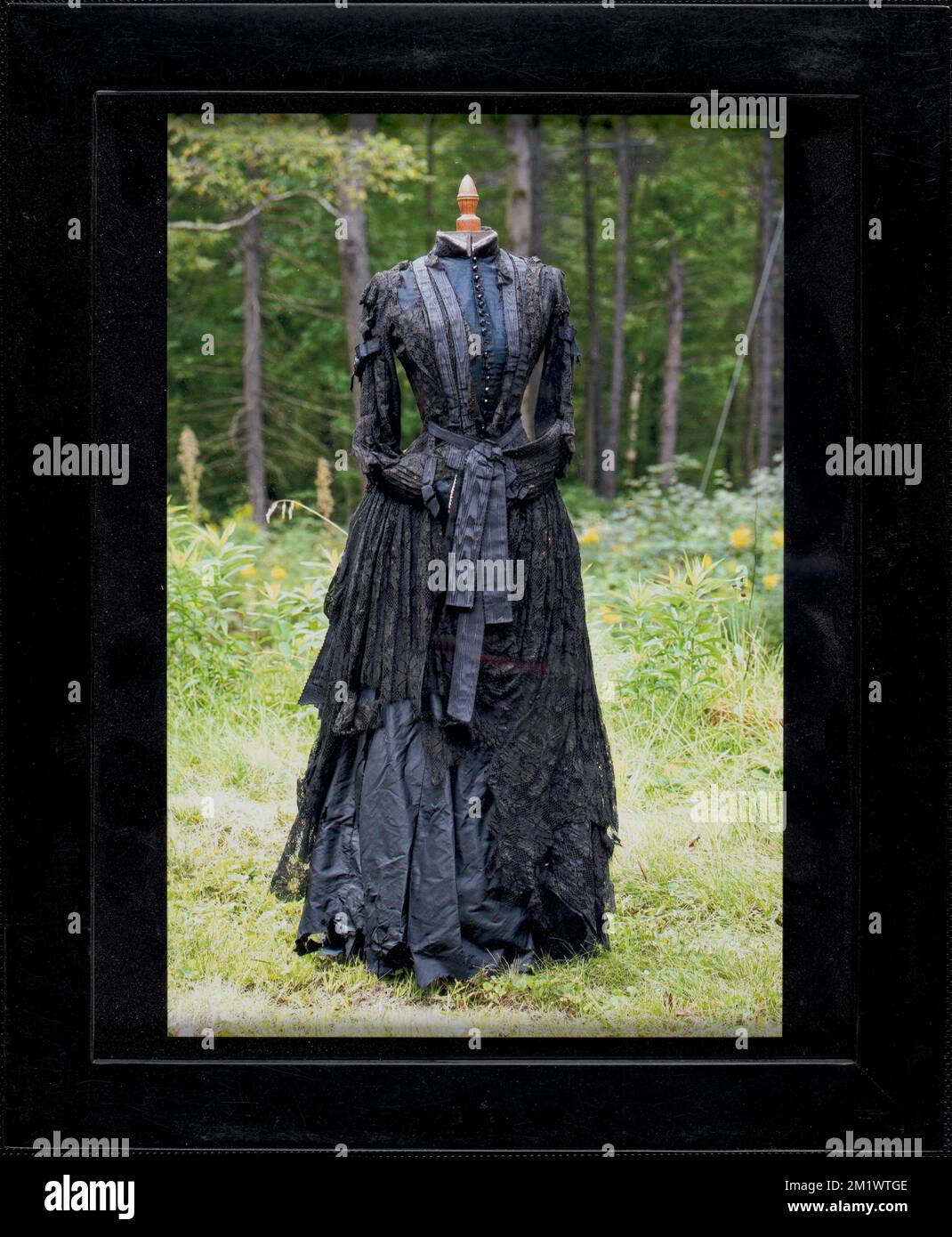 Abito nero , Abbigliamento e abito. Collezione Messenger Foto Stock