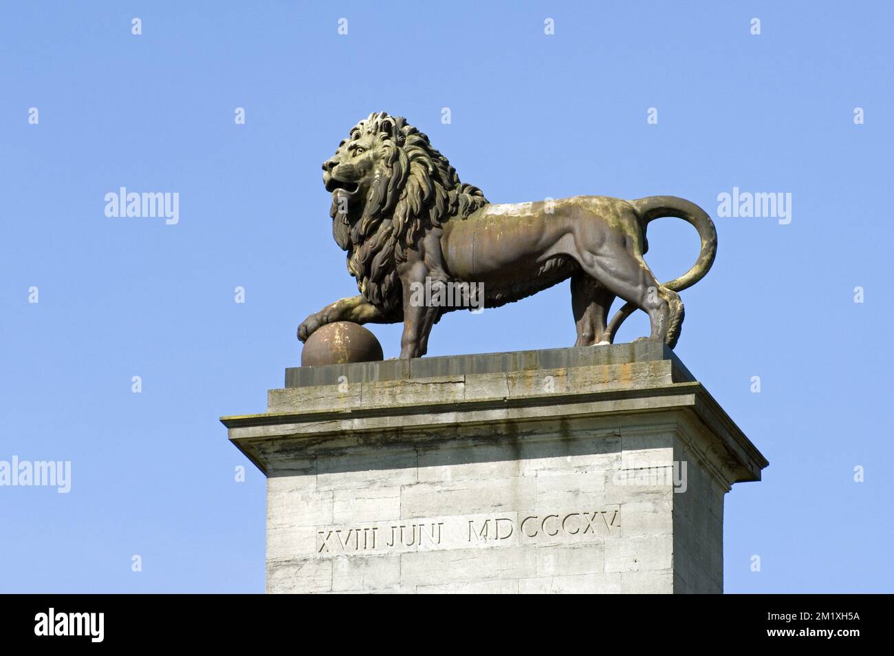 La collina del Leone, che è il monumento commemorativo principale della battaglia di Waterloo a Eigenbrakel, Belgio Foto Stock