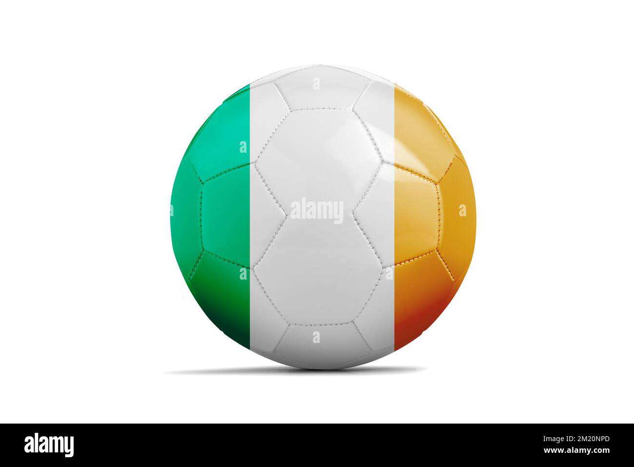 Palloni da calcio con il team bandiere, calcio Euro 2016. Gruppo E, Repubblica di Irlanda - percorso di clipping Foto Stock