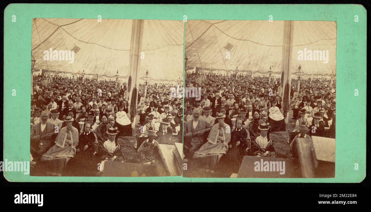 Campo , pubblico, riunioni campo, tende Foto Stock