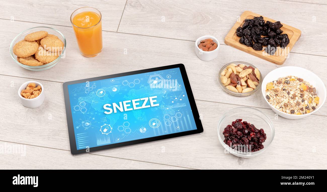 Composizione sana di Tablet PC, sistema immunitario Boost concetto Foto Stock
