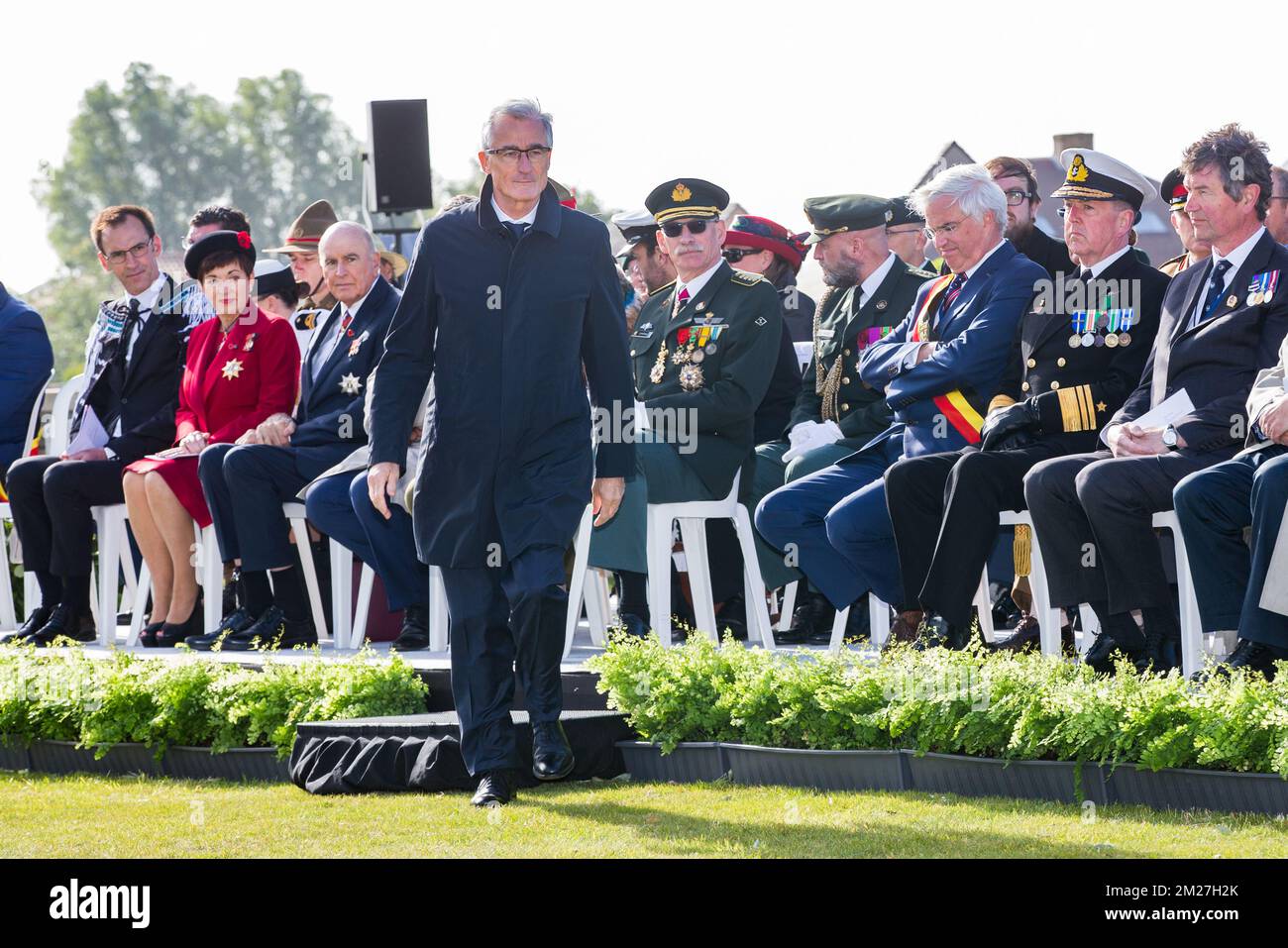 Il Ministro-Presidente fiammingo Geert Bourgeois (C) ha illustrato nella commemorazione nazionale neozelandese del centenario della battaglia di Messines Ridge, a Mesen (Messines), mercoledì 07 giugno 2017. Oggi (07/06/2017) ricorre il 100th° anniversario dell'inizio del 'Mijnenslag' (Battaglia delle miniere) a Mesen, durante la prima guerra mondiale. BELGA FOTO KURT DESPLENTER Foto Stock