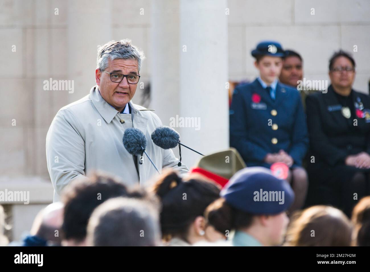 Il Ministro della Difesa e del Servizio pubblico Steven Vandeput si è pronunciato in occasione della commemorazione nazionale neozelandese del centenario della battaglia di Messines Ridge, a Mesen (Messines), mercoledì 07 giugno 2017. Oggi (07/06/2017) ricorre il 100th° anniversario dell'inizio del 'Mijnenslag' (Battaglia delle miniere) a Mesen, durante la prima guerra mondiale. BELGA FOTO KURT DESPLENTER Foto Stock