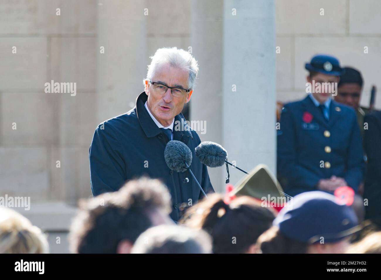 Il Ministro fiammingo Geert Bourgeois ha pronunciato un discorso alla commemorazione nazionale neozelandese del centenario della battaglia di Messines Ridge, a Mesen (Messines), mercoledì 07 giugno 2017. Oggi (07/06/2017) ricorre il 100th° anniversario dell'inizio del 'Mijnenslag' (Battaglia delle miniere) a Mesen, durante la prima guerra mondiale. BELGA FOTO KURT DESPLENTER Foto Stock