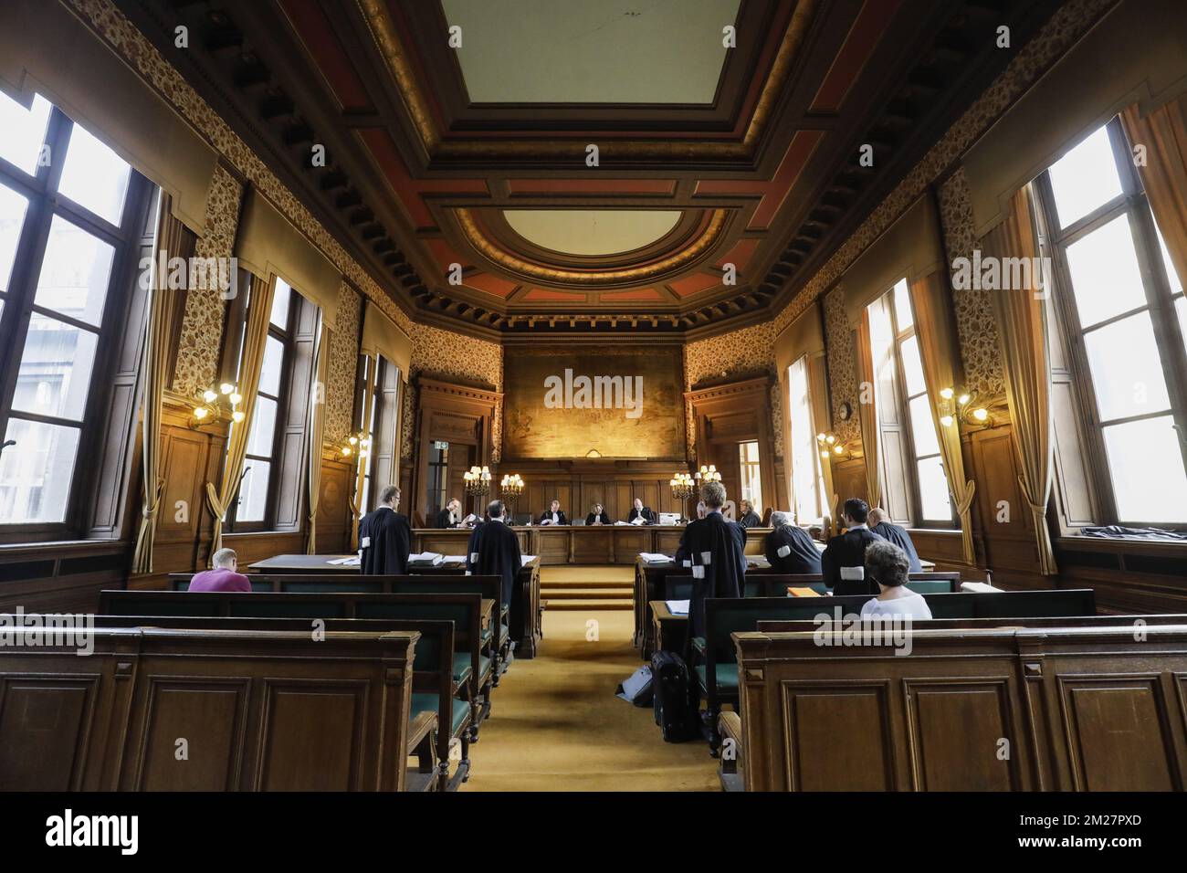 Le immagini mostrano un tribunale durante il caso di Greenpeace contro lo Stato belga presso il tribunale d'appello di Bruxelles, martedì 20 giugno 2017, a Bruxelles. Greenpeace chiede la chiusura dei reattori nucleari di Tihange 1, Doel 2 e Doel 1. FOTO DI BELGA THIERRY ROGE Foto Stock