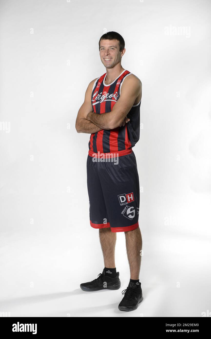 Francesco Lhoest si pone al photoshoot di Euromilions basket club Liege basket in vista della stagione 2017-2018, venerdì 08 settembre 2017 a Liege. FOTO DI BELGA NICOLAS LAMBERT Foto Stock