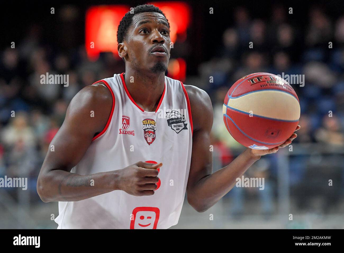 Jason Clark di Anversa ha ritratto durante la partita di basket tra Antwerp Giants e Mons-Hainaut, sabato 28 ottobre 2017 ad Anversa, il sesto giorno del concorso di pallacanestro della EuroMillions League. BELGA FOTO LUC CLAESSEN Foto Stock