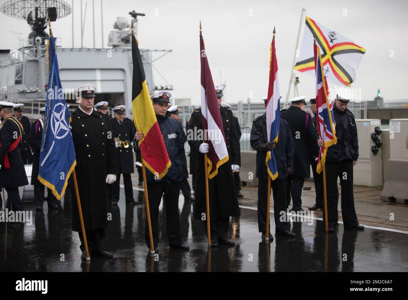 L'immagine mostra una cerimonia di cambio di comando della flotta permanente NATO Mine Countermeasures Group 1 (SNMCMG1), lunedì 15 gennaio 2018 a Zeebrugge. BELGA FOTO KURT DESPLENTER Foto Stock