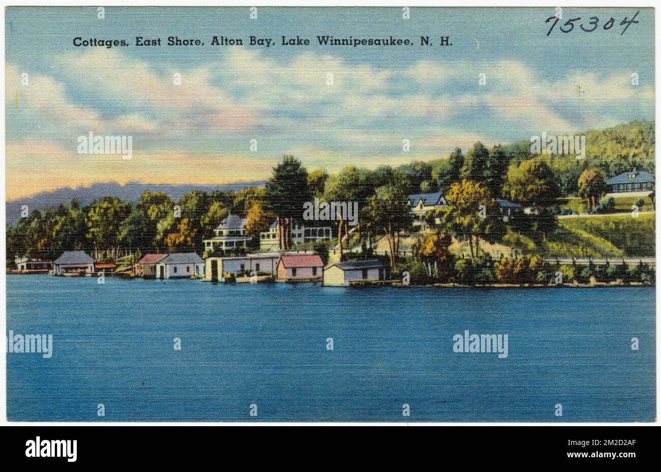 Cottage, East Shore, Alton Bay, Lake Winnipesaukee, N.H. , Laghi e stagni, Case, Tichnor Brothers Collection, cartoline degli Stati Uniti Foto Stock