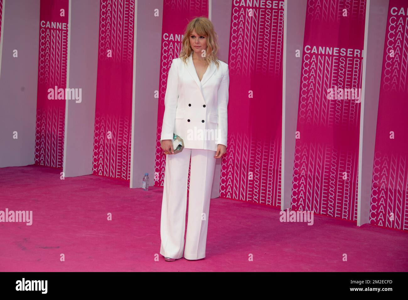 Hannah Jane sul tappeto rosa, per la cerimonia di chiusura della serie del Festival di Cannes 1st a Cannes. | Hannah Jane sur le tapis rose, pour la cérémonie de clôture du 1er Cannes séries Festival à Cannes. 11/04/2018 Foto Stock