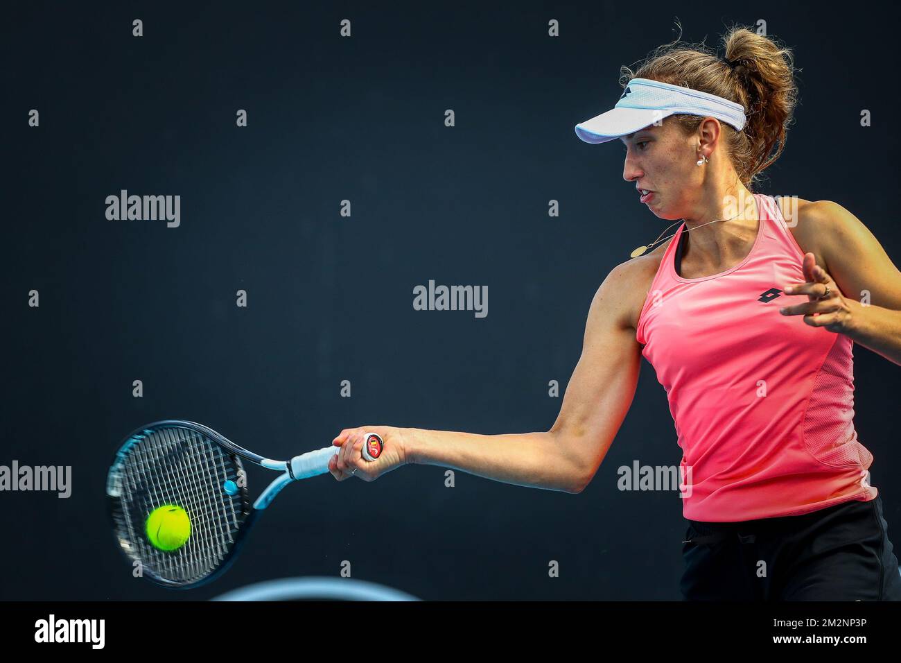 Elise Mertens è stato raffigurato in azione durante una sessione di allenamento al Grand Slam di tennis 'Australian Open', sabato 12 gennaio 2019 a Melbourne Park, Melbourne, Australia. Questo primo grande slam della stagione si svolgerà dal 14 al 27 gennaio. FOTO DI BELGA PATRICK HAMILTON Foto Stock