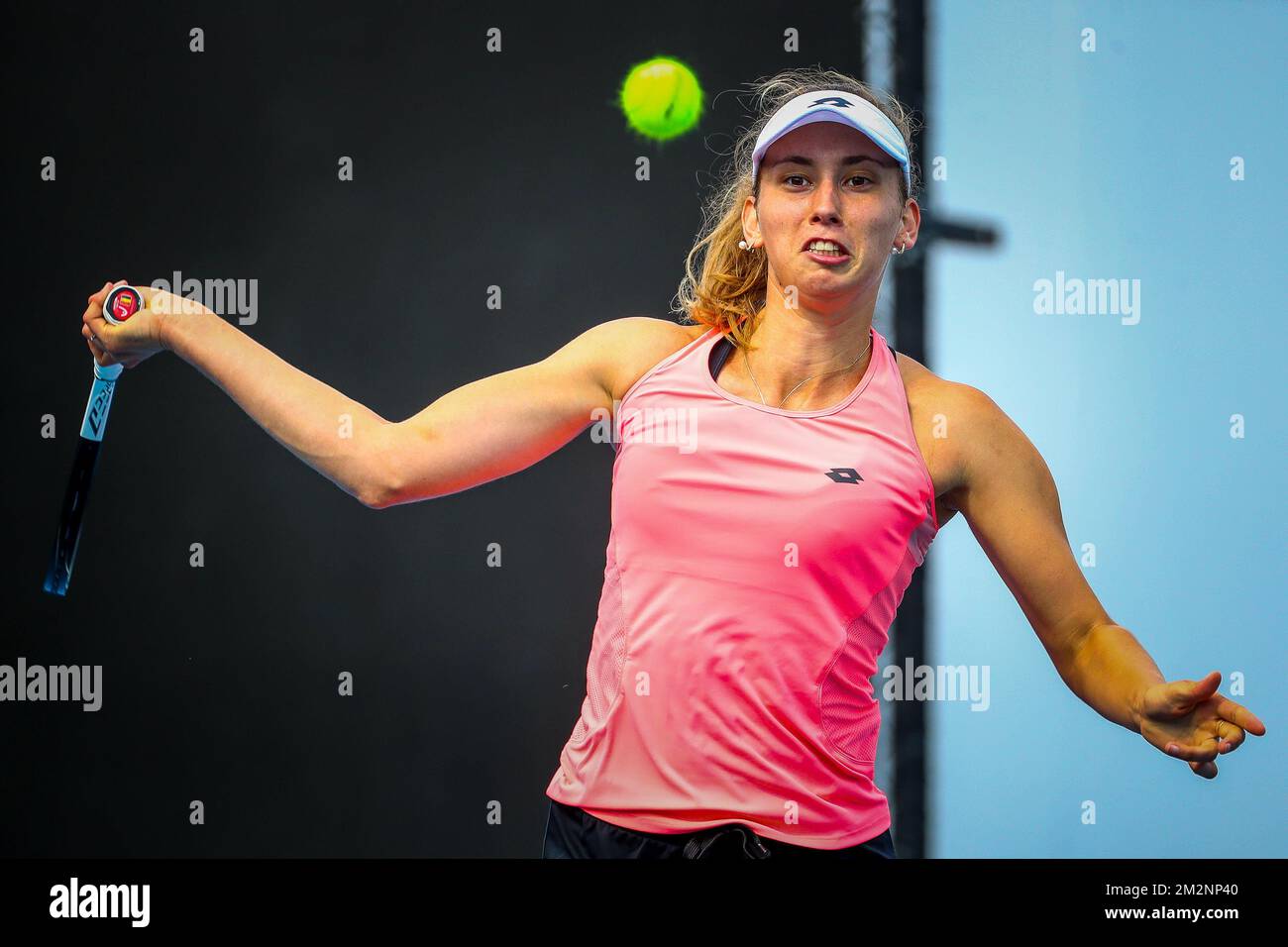 Elise Mertens è stato raffigurato in azione durante una sessione di allenamento al Grand Slam di tennis 'Australian Open', sabato 12 gennaio 2019 a Melbourne Park, Melbourne, Australia. Questo primo grande slam della stagione si svolgerà dal 14 al 27 gennaio. FOTO DI BELGA PATRICK HAMILTON Foto Stock