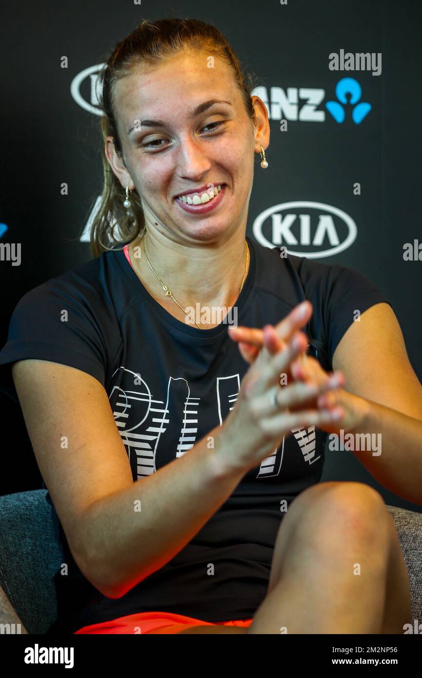 Elise Mertens parla alla stampa dopo una sessione di allenamento all'Australian Open di tennis Grand Slam, sabato 12 gennaio 2019 a Melbourne Park, Melbourne, Australia. Questo primo grande slam della stagione si svolgerà dal 14 al 27 gennaio. FOTO DI BELGA PATRICK HAMILTON Foto Stock