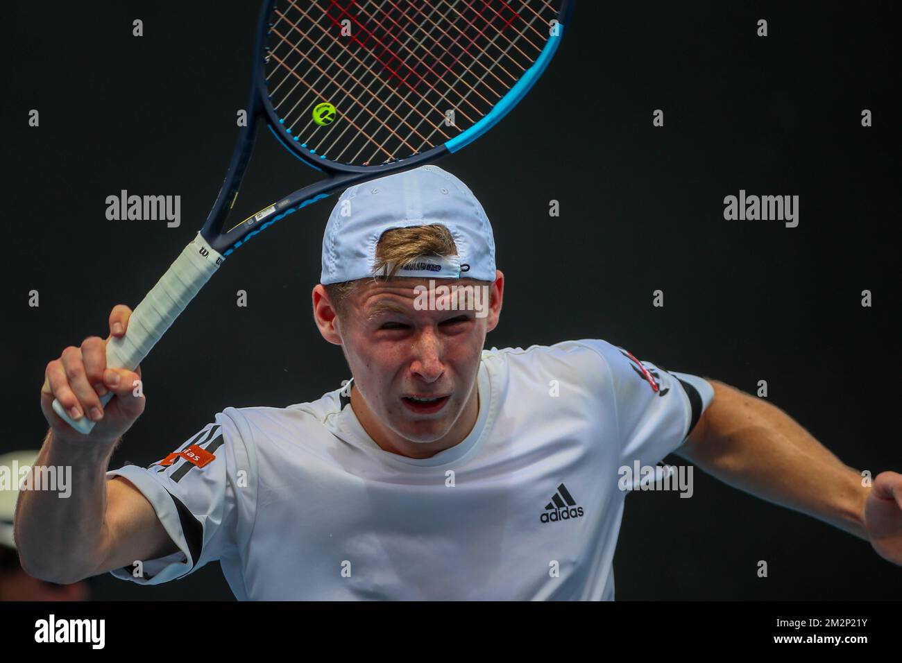 Gauthier Onclin raffigurato durante una partita di primo turno Boys'  Doubles tra i belgi Gauthier e Louis Herman e US' Tristan Schoolkate e Dane  Sweeny, al tennis 'Australian Open' Grand Slam, domenica