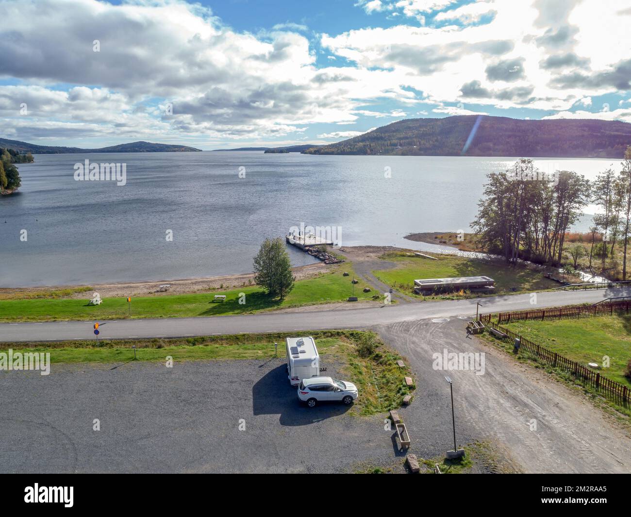 Vista della montagna e del mare a skuleberget campeggio caravan campeggio a Hoga Kusten Svezia. Foto Stock