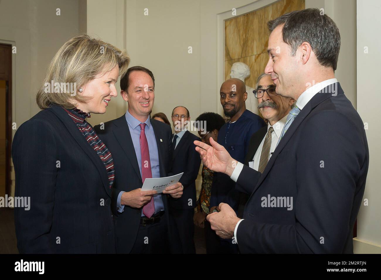 La regina Mathilde del Belgio e il ministro dello sviluppo della cooperazione, dell'Agenda digitale, dei servizi postali e delle finanze Alexander De Croo hanno raffigurato nel corso di una cerimonia reale in occasione del 20th° anniversario di Enabel, l'agenzia belga per lo sviluppo, mercoledì 03 aprile 2019 a Bruxelles. FOTO DI BELGA JAMES ARTHUR GEKIERE Foto Stock