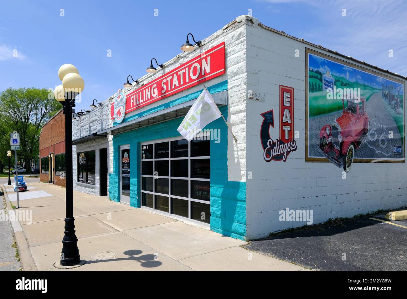 Edinger's Filling Station, American Diner a Pontiac, Illinois, Stati Uniti d'America Foto Stock