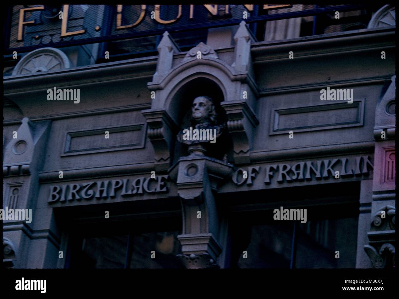 Franklin Building, Milk Street, Boston , Historic buildings, Birthplaces, Franklin, Benjamin, 1706-1790. Edmund L. Mitchell Collection Foto Stock