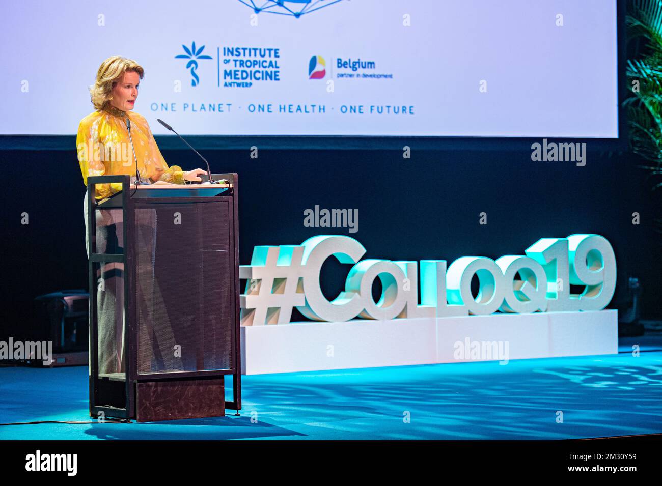 La regina Mathilde del Belgio ha raffigurato durante una visita reale al 60th° colloquio presso l'Istituto di Medicina tropicale di Anversa, mercoledì 09 ottobre 2019. FOTO DI BELGA JONAS ROOSENS Foto Stock