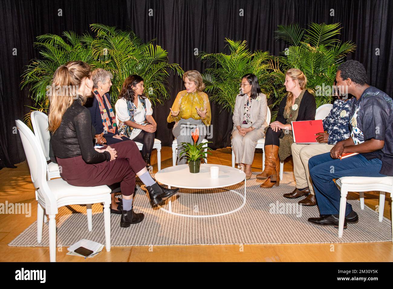 La regina Mathilde del Belgio partecipa a una tavola rotonda durante una visita reale al 60th° colloquio presso l'Istituto di Medicina tropicale di Anversa, mercoledì 09 ottobre 2019. FOTO DI BELGA JONAS ROOSENS Foto Stock