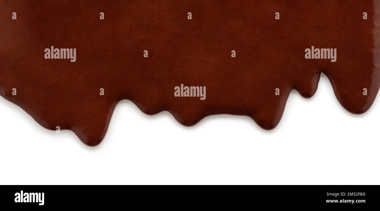 glassa di cioccolato isolata su fondo bianco, primo piano Foto Stock
