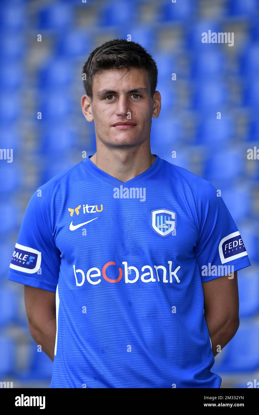 Joakim Maehle Pedersen di Genk si presenta per il fotografo al servizio fotografico 2020-2021 del club belga Jupiler Pro League KRC Genk, mercoledì 29 luglio 2020 a Genk. FOTO DI BELGA JOHAN EYCKENS Foto Stock