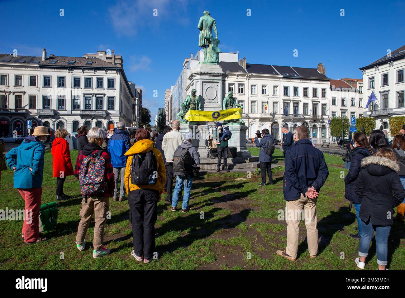 L'immagine mostra una dimostrazione di aumento per Climate Belgium per chiedere un finanziamento realistico del Green Deal, domenica 11 ottobre 2020, a Bruxelles. FOTO DI BELGA NICOLAS MAETERLINCK Foto Stock