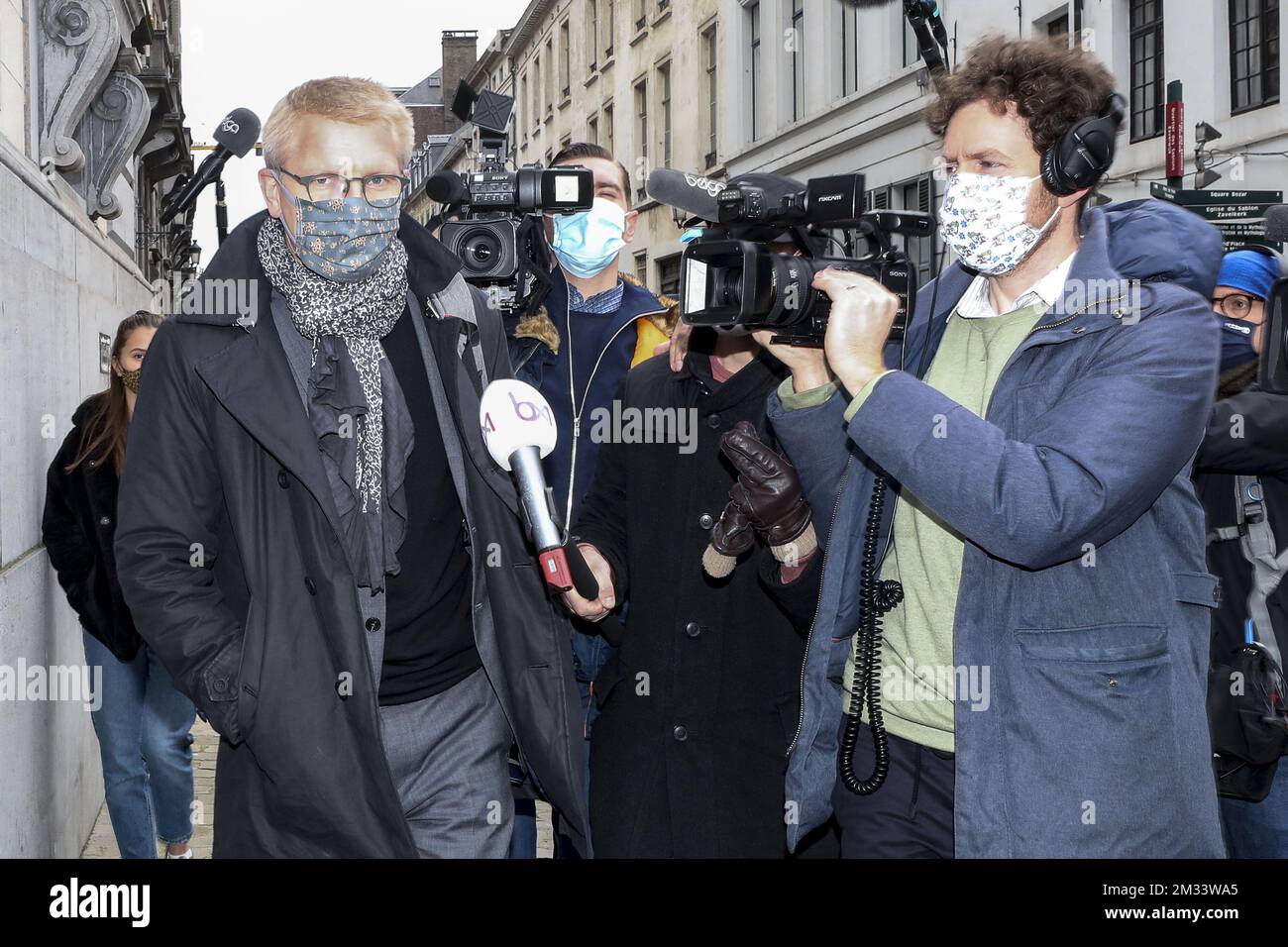 Il vice primo ministro e ministro della mobilità Georges Gilkinet arriva a Bruxelles venerdì 30 ottobre 2020 per la riunione del comitato consultivo con i ministri del governo federale, dei governi regionali e dei governi comunitari. Questo incontro con i diversi governi è chiamato quando si discutono questioni che coinvolgono più livelli. La commissione si riunisce di nuovo per discutere di un possibile nuovo blocco nella crisi del coronavirus in corso. Il numero di ricoveri nel paese è ancora in aumento e c'è un crescente timore che presto gli ospedali non saranno in grado di far fronte Foto Stock