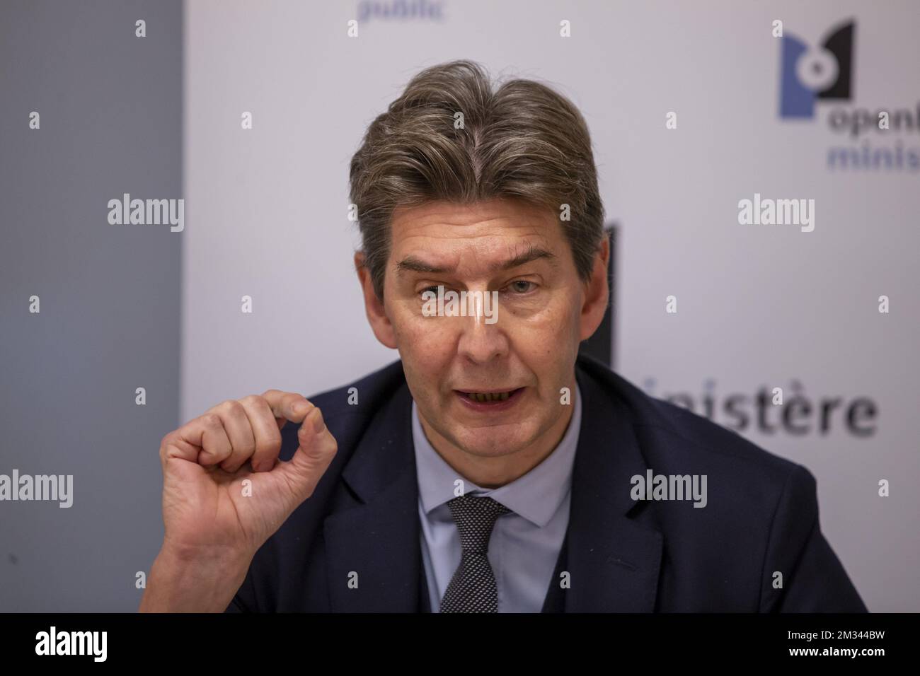 Il Procuratore Mons Ignacio de la Serna ha illustrato, martedì 15 dicembre 2020 a Bruxelles, durante una conferenza stampa del collegio degli avvocati generali sulle linee guida modificate relative alle violazioni della corona. FOTO DI BELGA NICOLAS MAETERLINCK Foto Stock