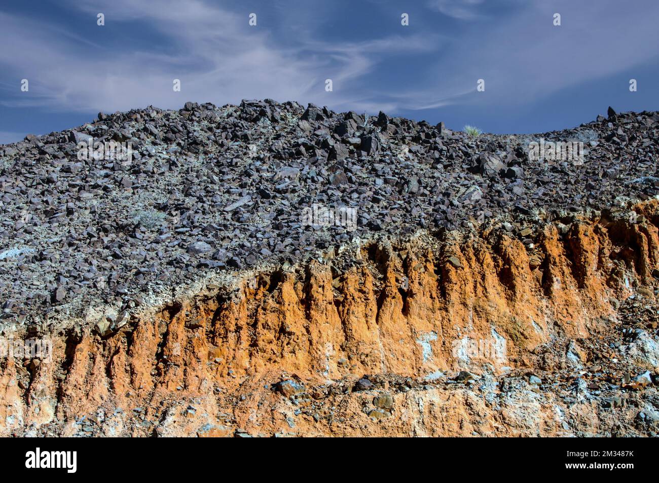 Formazione rocciosa corrosiva vicino al deserto di Hatta, Dubai Foto Stock