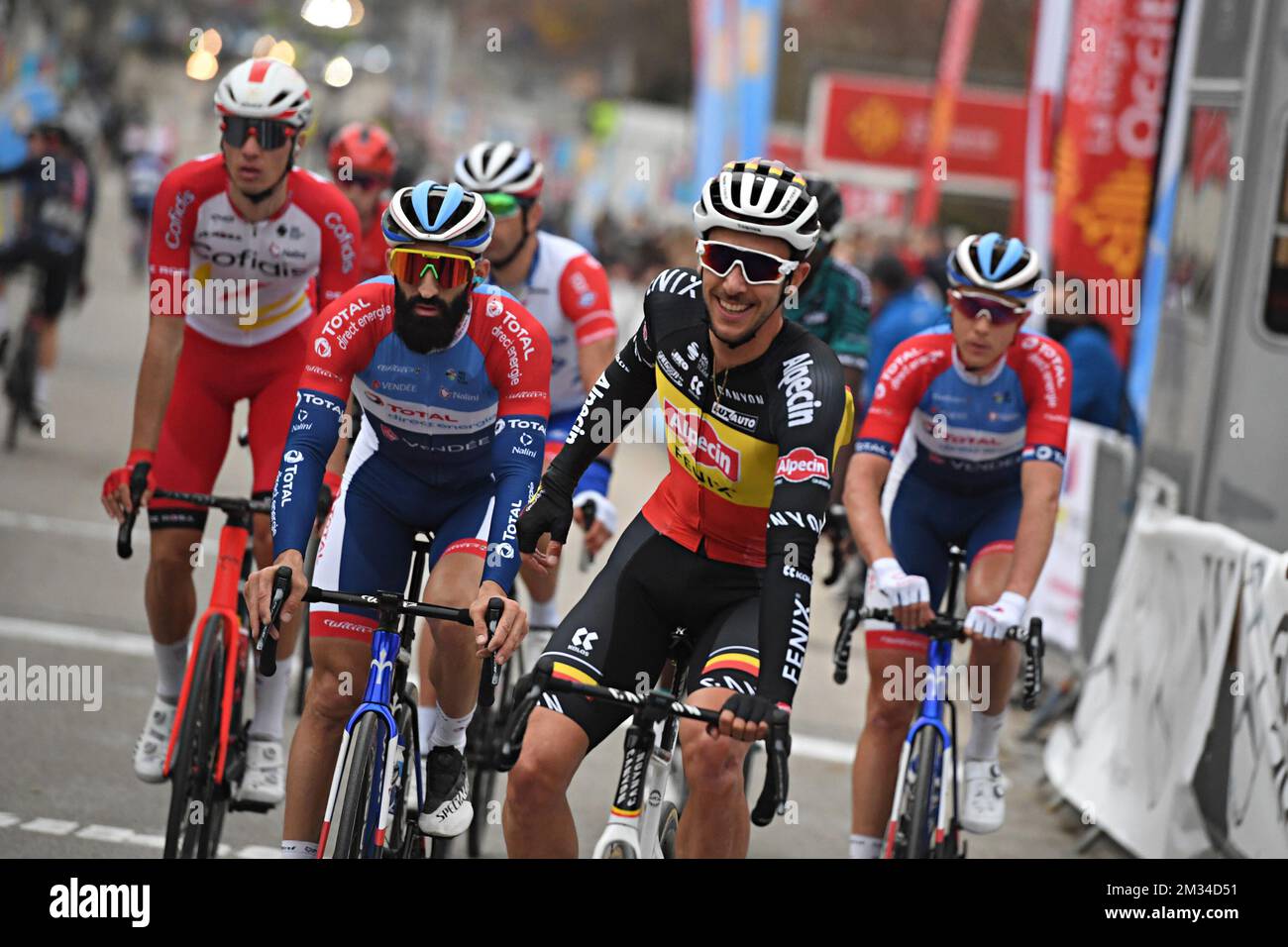 Il belga Tim Merlier di Alpecin-Fenix ha illustrato durante la seconda tappa della gara ciclistica di cinque giorni Etoile de Bessege, da Saint Genies de Malgoires a la Calmette (153,8 km), in Francia, giovedì 04 febbraio 2021. FOTO DI BELGA JAMES STARTT Foto Stock