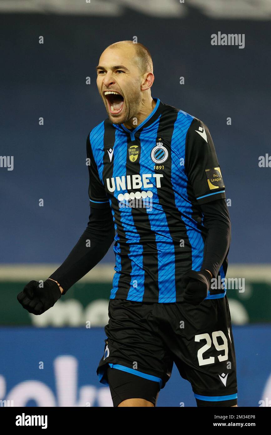 Il Club Bas Dost festeggia dopo aver segnato il punteggio durante una partita di calcio tra il Club Brugge e il Royal Antwerp FC (entrambi di 1A pro Division), mercoledì 10 febbraio 2021 a Brugge, nelle 1/8 finali della Coppa del Belgio 'Croky Cup'. BELGA FOTO Foto Stock