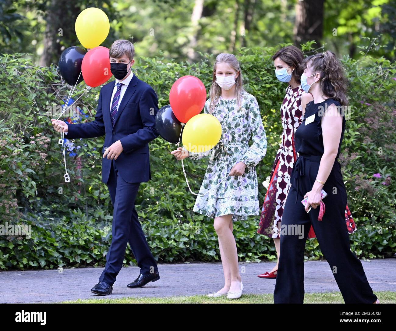 Il principe Emmanuel e la principessa Eleonore hanno raffigurato durante una visita della famiglia reale in occasione della giornata nazionale belga, presso la residenza Farra Clerlande di Ottignies, mercoledì 21 luglio 2021. Questo residence accoglie adulti con disabilità mentali. FOTO DI BELGA ERIC LALMAND Foto Stock